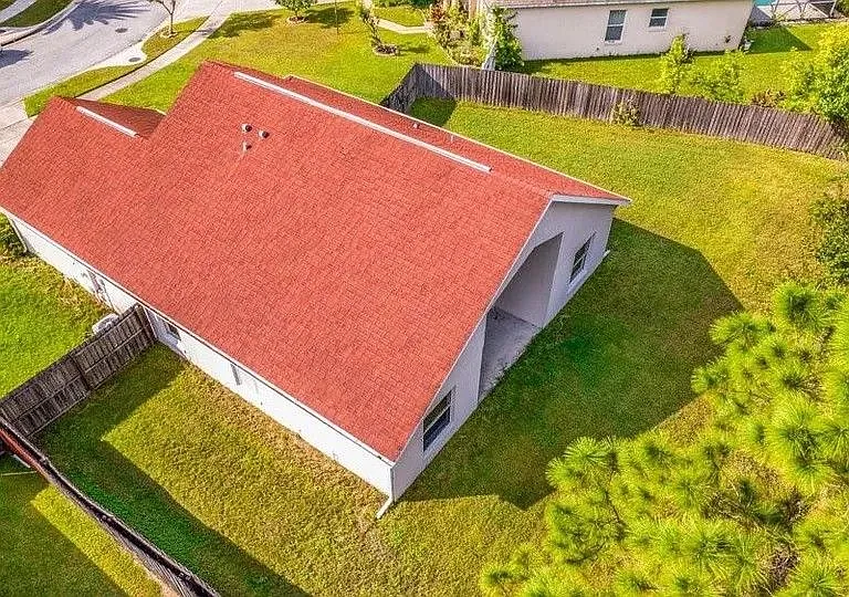 2375 Monaco Cove Cir — Photo 4