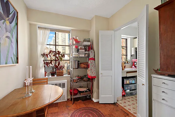 Sold by Corcoran | media 3