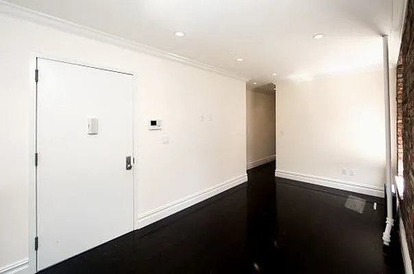 Rented by Icon Realty Management | media 27