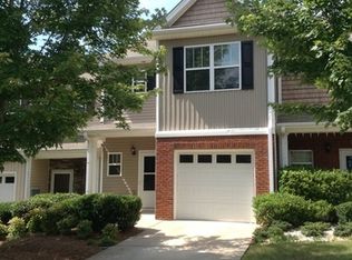 511 Oakside Pl, Acworth, GA 30102