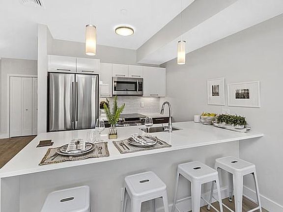4th image of 70 Bremen St APT 205