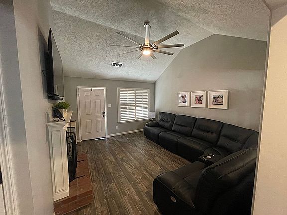 3rd image of 567 Dacus Dr