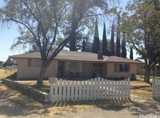 564 Henry Rd, Merced, CA 95341