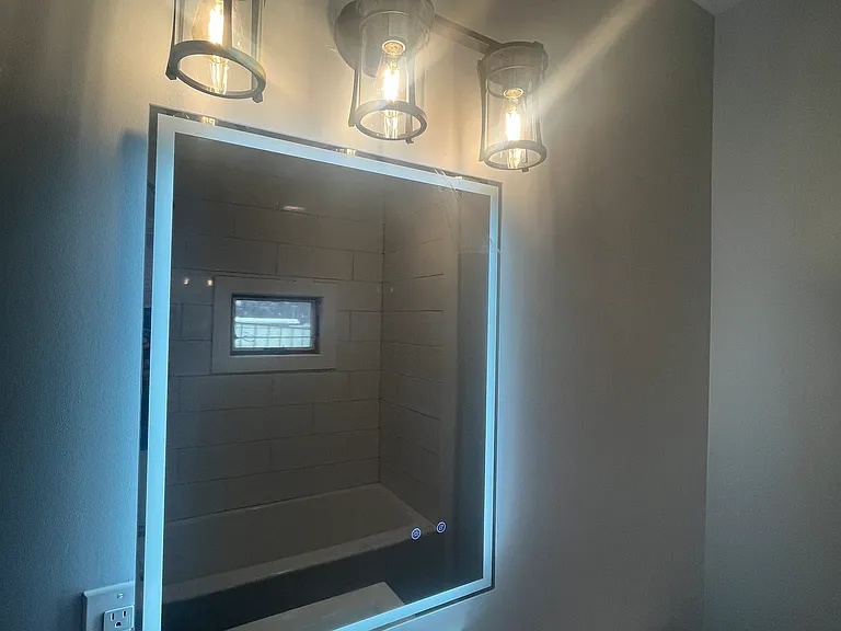 541 E Main St #2 — Photo 5