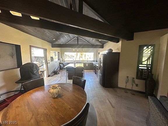 5th image of 8175 Arville St #218
