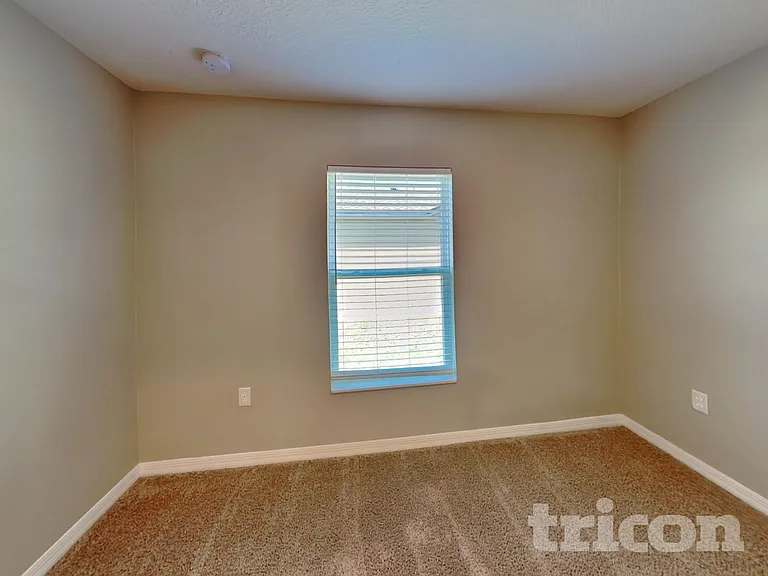 449 Kensington View Dr — Photo 18