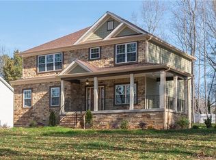 368 Sundown Rd, Mooresville, NC 28117