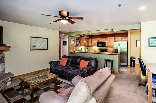 435 Ore House Plz #103 Photo 1