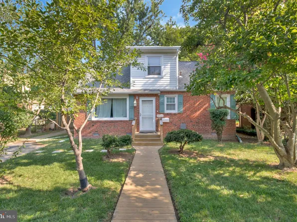 5006 Cheyenne Pl, College Park, MD 20740