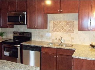 7510 Zinnia Way, Maple Grove, MN 55311