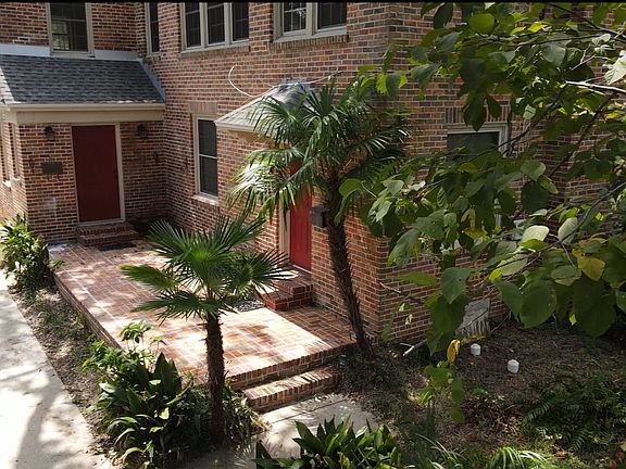2nd image of 317 De Soto St #1