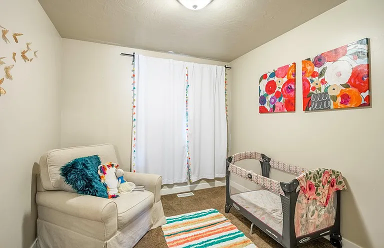 119 S 1800 W — Photo 14