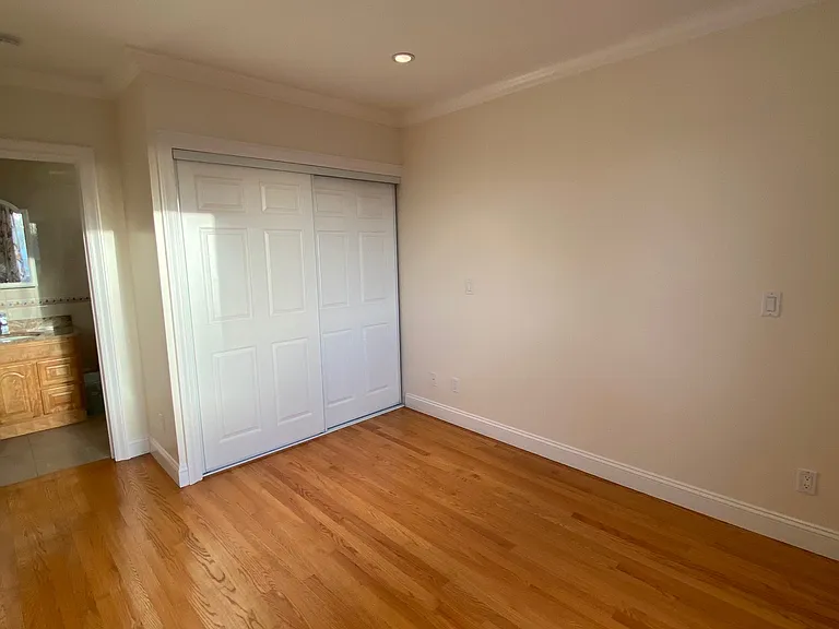 173 Harold Ave #B — Photo 5