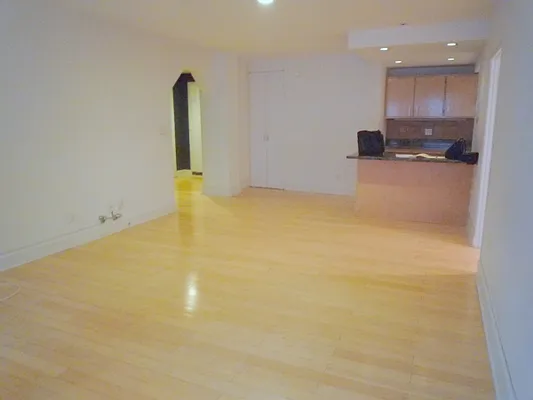 Rented by Citi Habitats | media 41