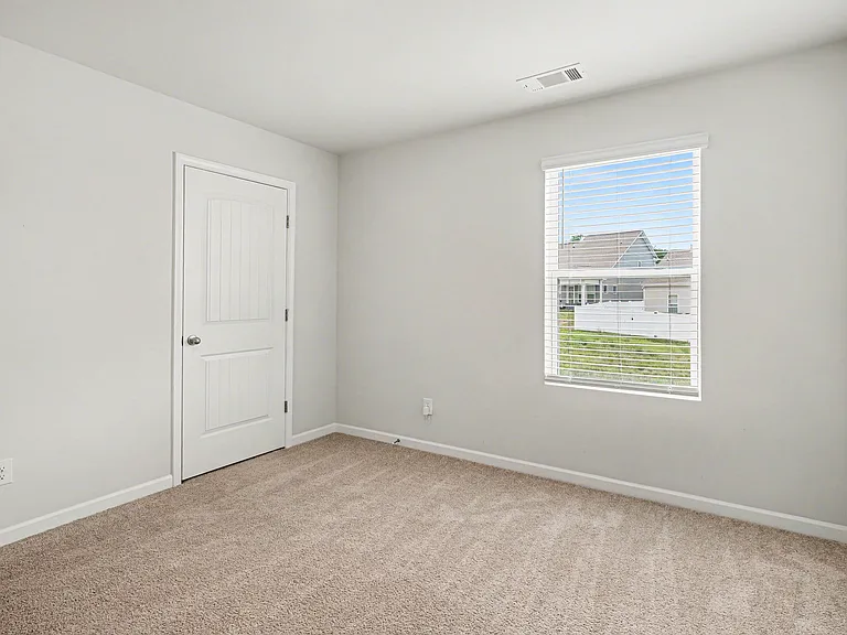 709 Pintail Pointe — Photo 16