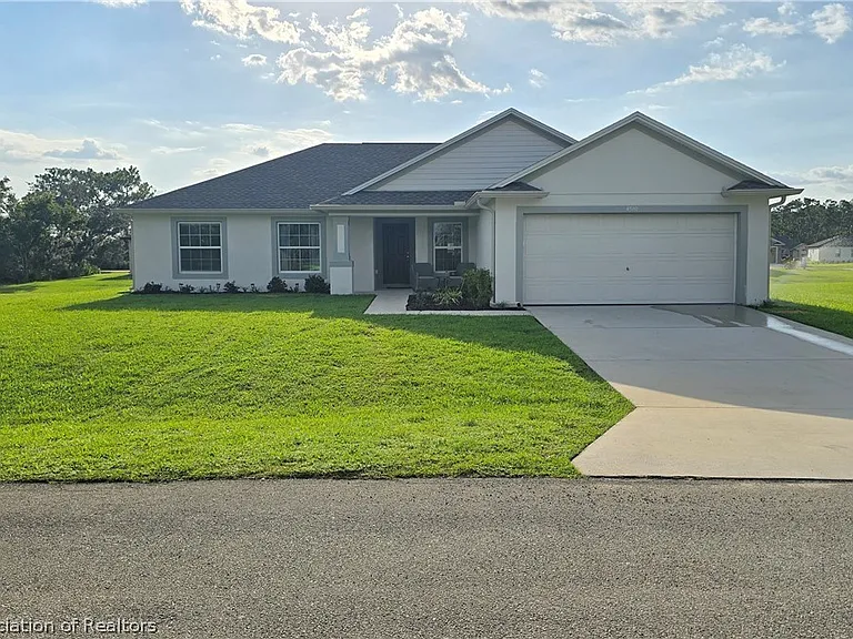4720 San Lorenzo Dr — Photo 1