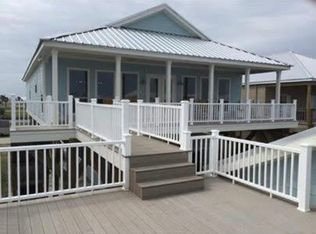 3008 Rebecca Ln, Grand Isle, LA 70358