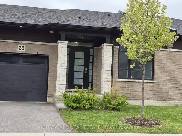 550 Grey St #28, Brantford, ON N3S 0K3