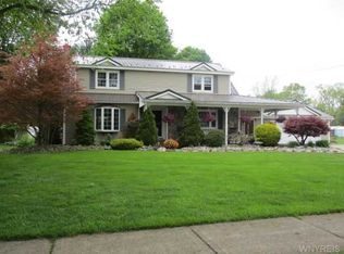 194 Newman St, Springville, NY 14141