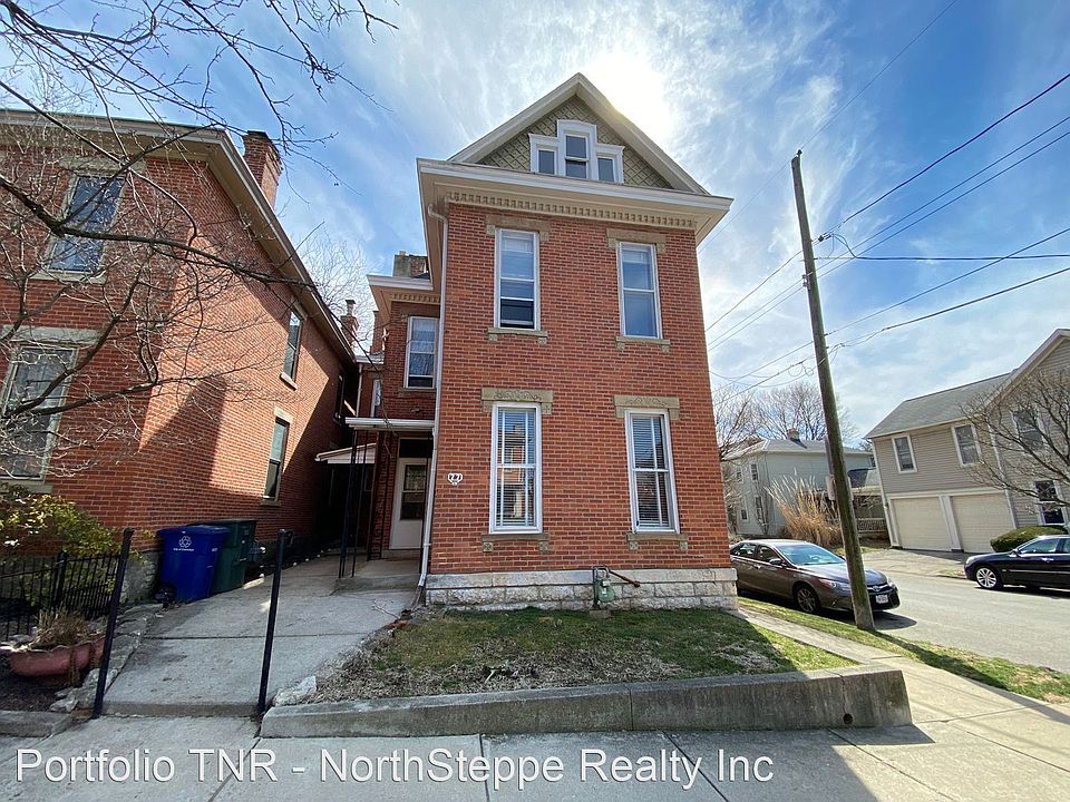 1st image of 77 E Lincoln St #5024395