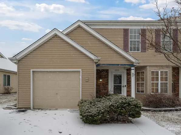 1213 Trinity Dr #1213, Carol Stream, IL 60188