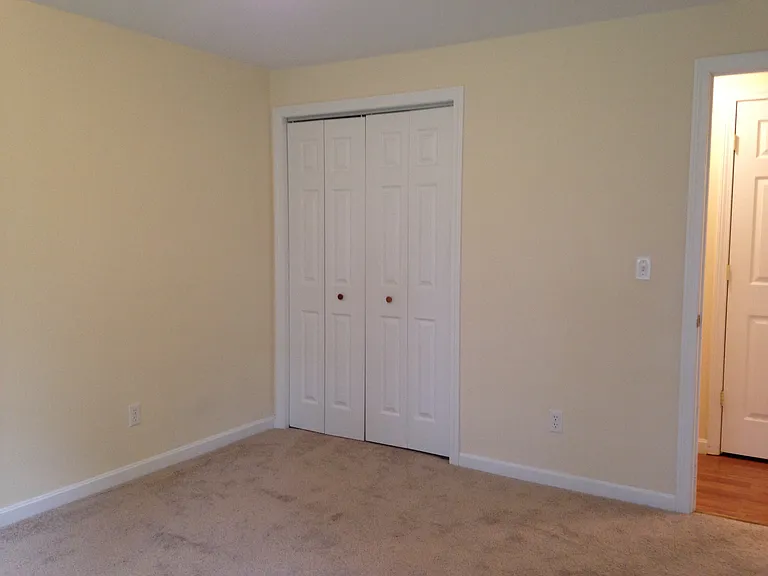 767 1st Crown Point Rd — Photo 14