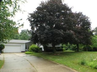 10256 68th Ave, Allendale, MI 49401