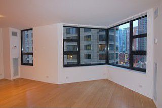 3rd image of 401 E Ontario St APT 906