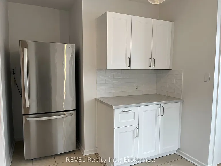 232 Vine St — Photo 3