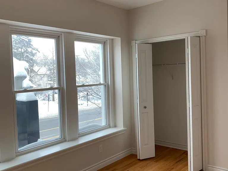 319 E Grand River Ave #1 — Photo 15