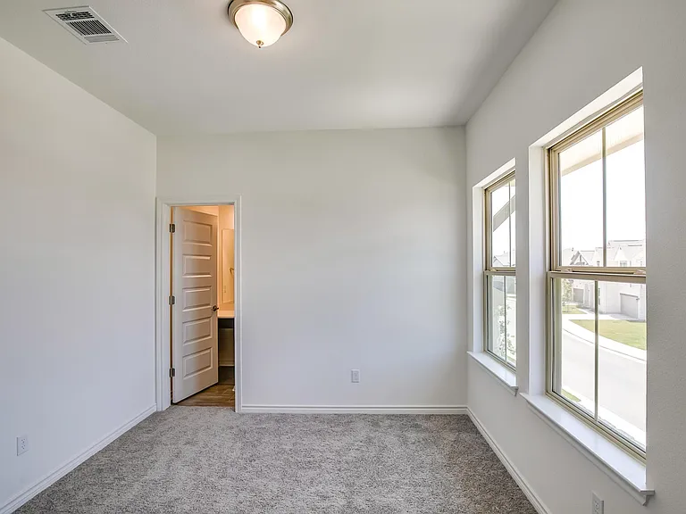 1833 Turtle Bay Loop — Photo 11
