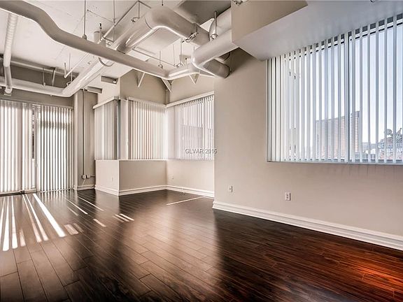 4th image of 2700 Las Vegas Blvd S Unit 404