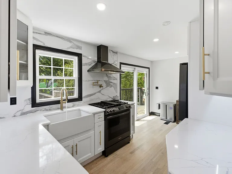 10 Hilsinger Rd — Photo 5