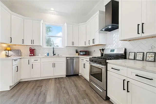 1239 Center St — Photo 11