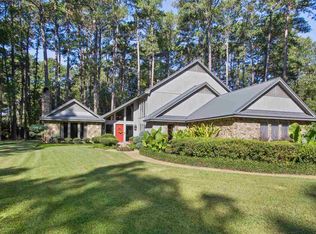 14 Rob Ln, Jackson, MS 39212