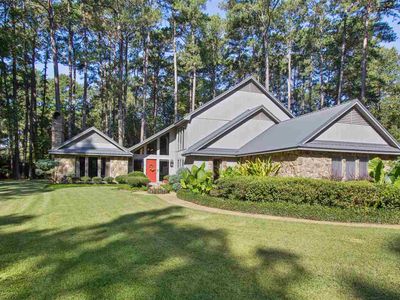 14 Rob Ln, Jackson, MS, 39212