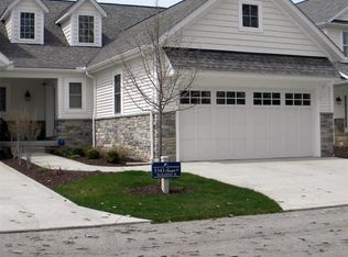 5343 Swan Dr, Port Clinton, OH 43452