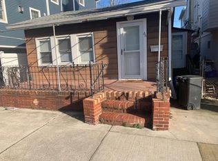 46 Delaware Ave, Long Beach, NY 11561