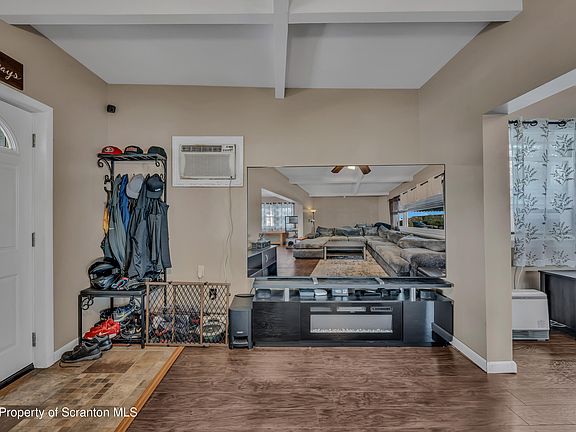 5th image of 2123 Ballau Ave