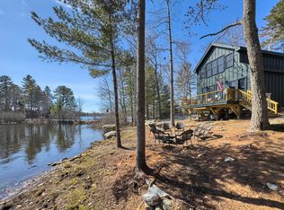 46 Island Ln, Hope, ME 04847