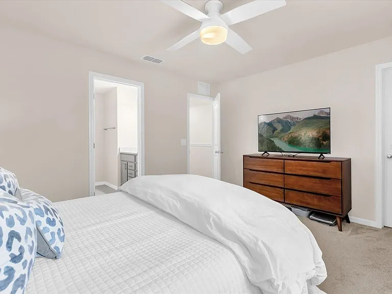 5090 Caspian St — Photo 19
