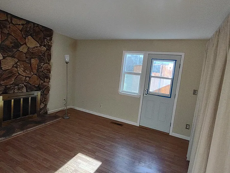 3038 Summerhill Ct #2 — Photo 3