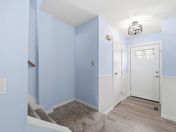 5th image of 2890 Millbank Row