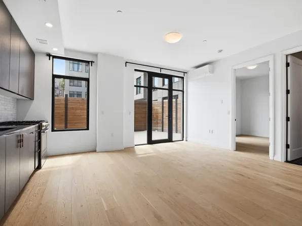 875 4th Avenue image 1 of 10