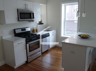 54 Kent St #2C, Brookline, MA 02445