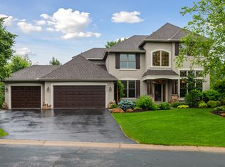 7315 Bent Bow Trl, Chanhassen, MN 55317