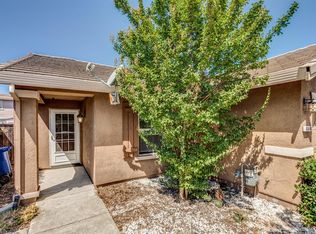 8644 W Wing Dr, Elk Grove, CA 95758