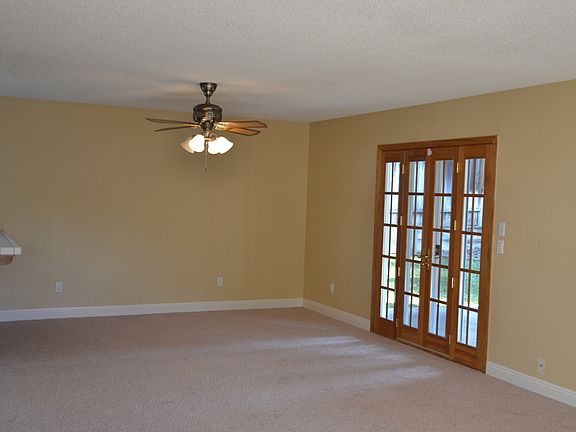 5th image of 5512 Loma Oak Ct