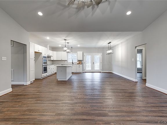 5th image of 11221 Piney Forest Dr