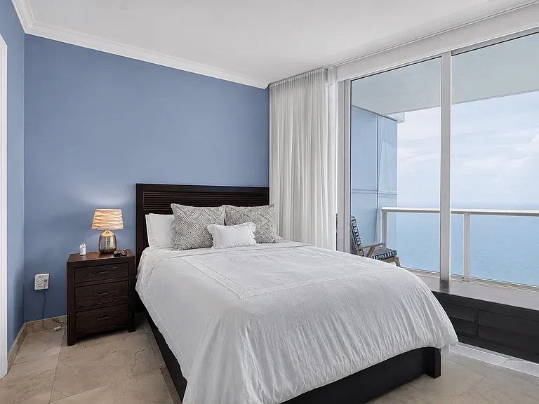 17001 Collins Ave #3402 — Photo 19